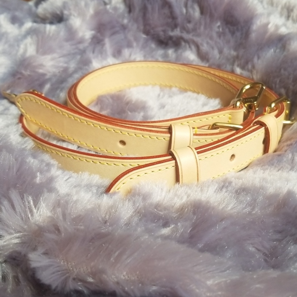 Louis Vuitton Speedy B Strap